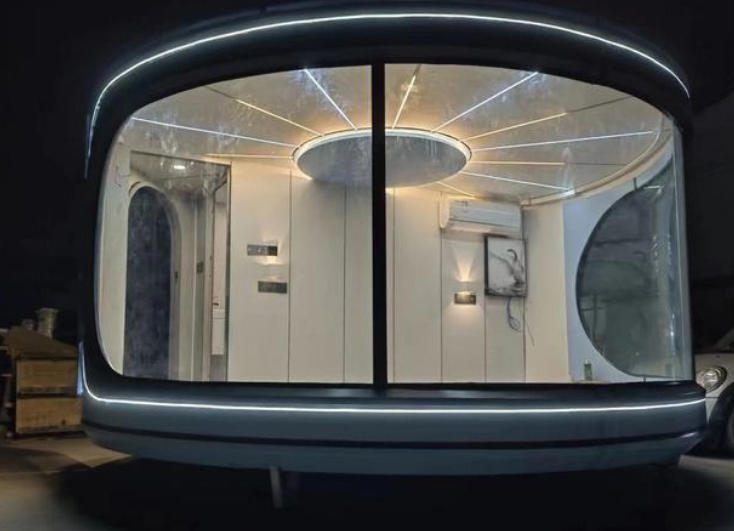 太空舱民宿适合哪些人群居住？